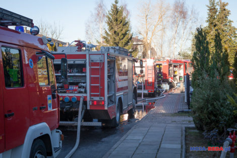 Pożar domu przy ul. Sportowej w Redzie 15