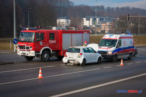 Wypadek na skrzyżowaniu ul. Gdańskiej z ul. Obwodową 9